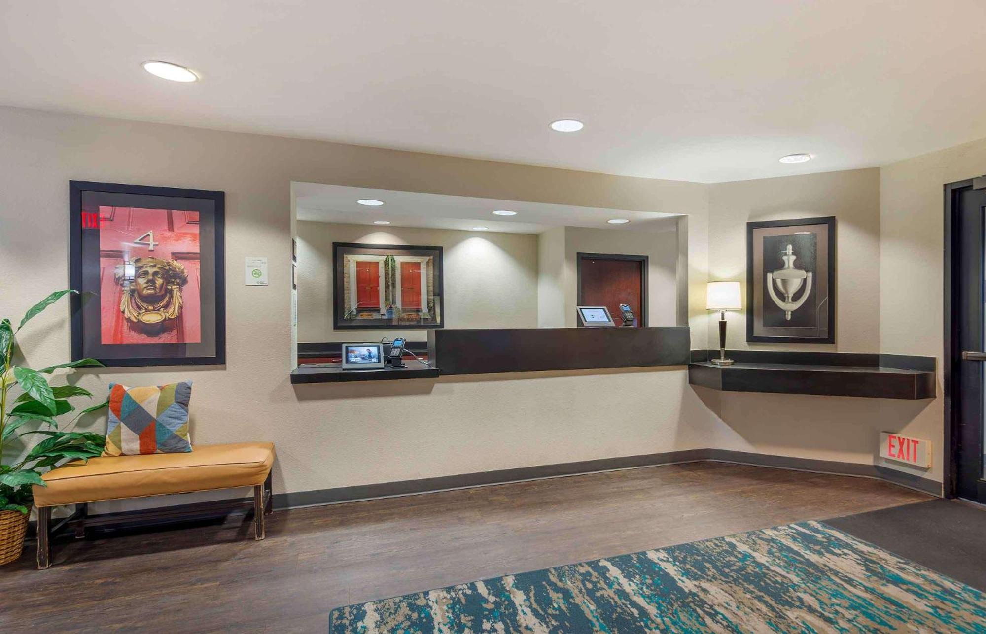 Extended Stay America Select Suites - Chicago - Лайел Екстер'єр фото